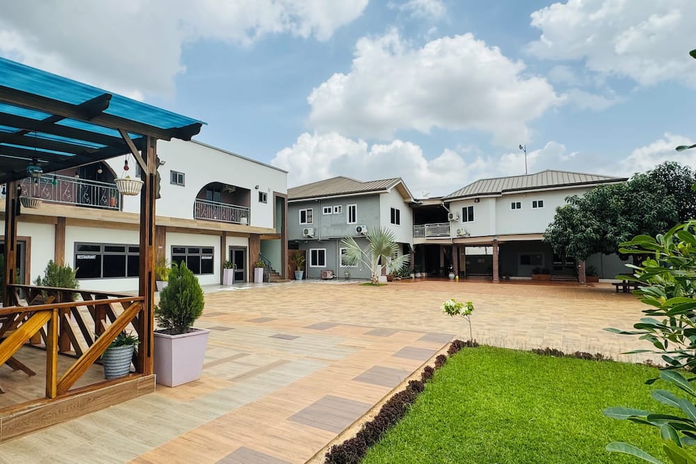 Dafika Lodge