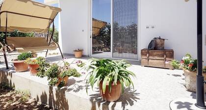 Bibbo - Ferienhaus im Marsala Islands Reserve