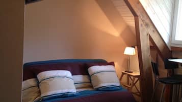 Tabla de planchar con plancha y internet