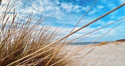 Bungalow Möwe (opposite the “Hus Günter”)