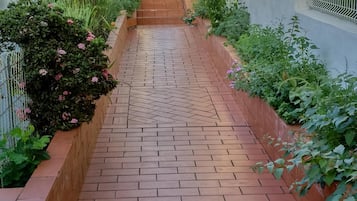 Enceinte de lâhĂ©bergement