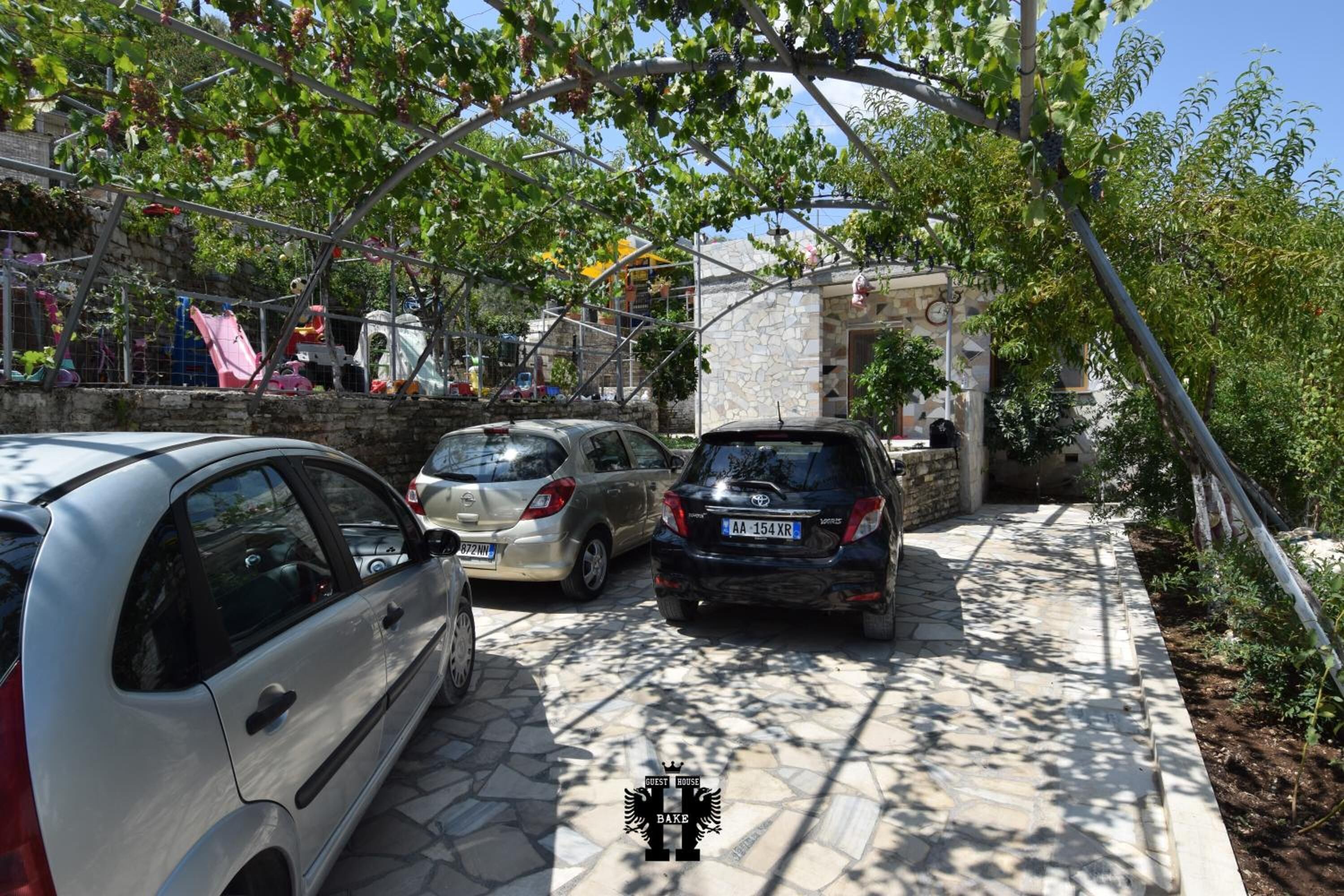 Photo - Guest House Bake