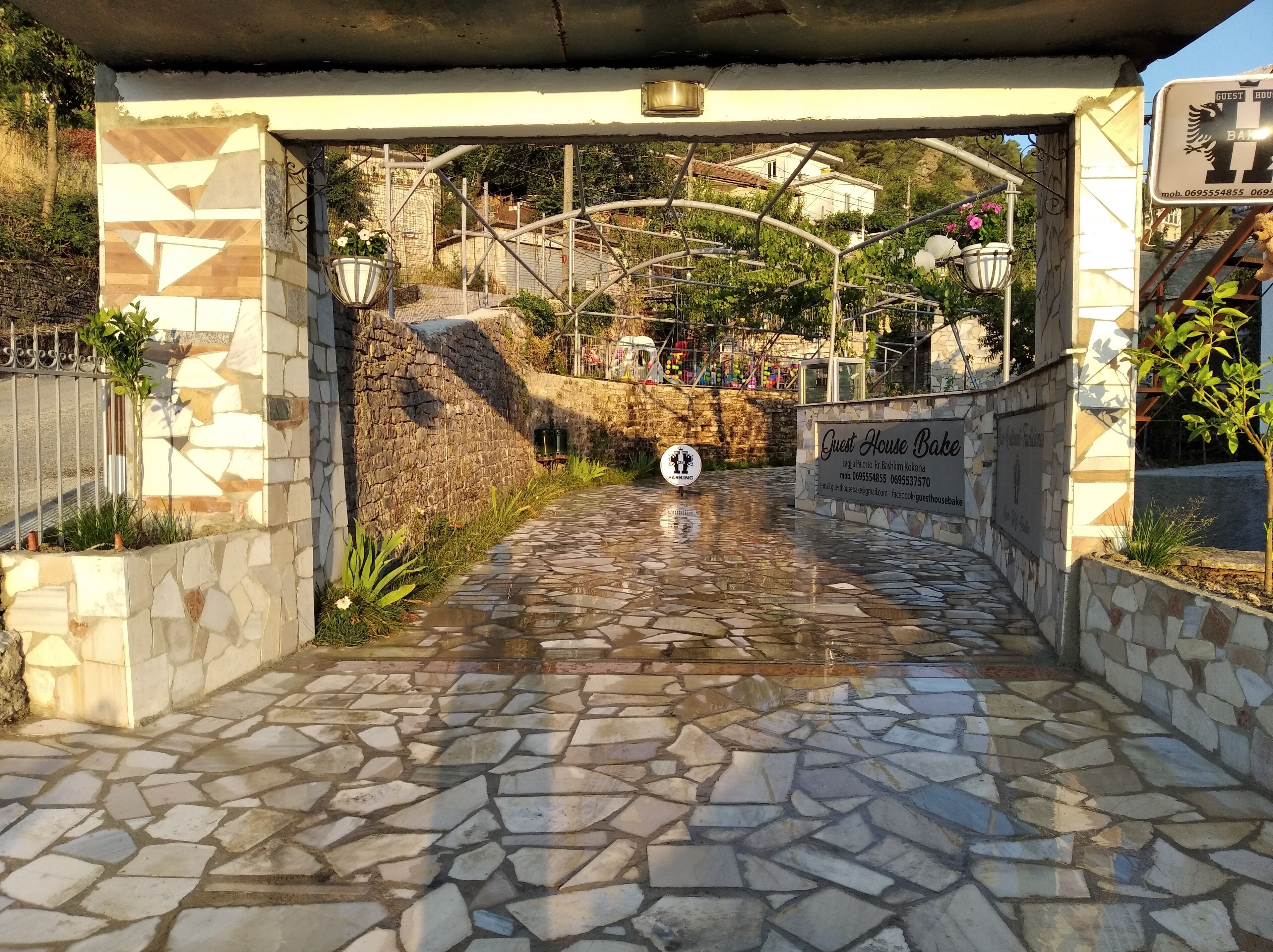 Photo - Guest House Bake