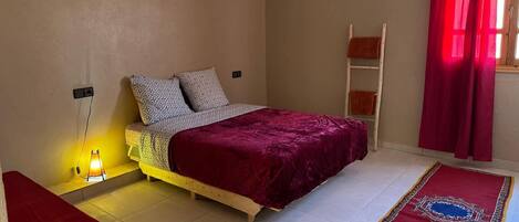 Comfort Double Room, 1 Double Bed | Individually decorated, individually furnished, blackout curtains