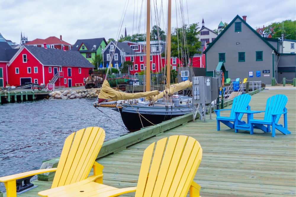 Bluenose Lodge