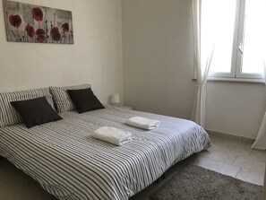 2 habitaciones, wifi y ropa de cama 
