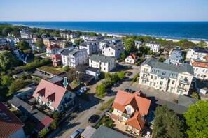 منظر من الجو على ارتفاع عالٍ