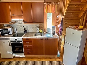 Fridge, microwave, cookware/dishes/utensils