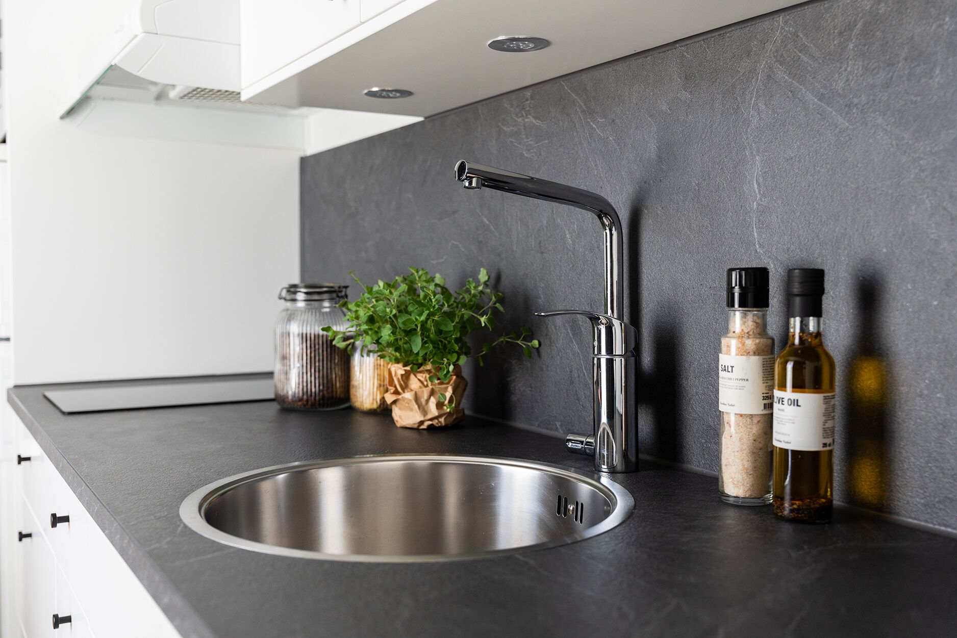 apartment | 1 bedroom, blackout curtains, free wifi, bed sheets