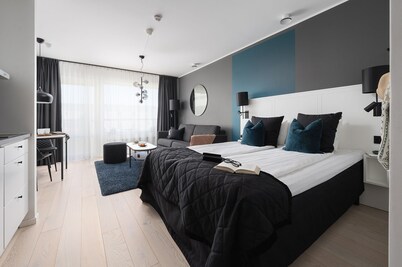 Sky Hotel Apartments City