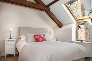 Chaumière (Bramble) | Fer et planche à repasser, accès au Wi-Fi (inclus), literie fournie