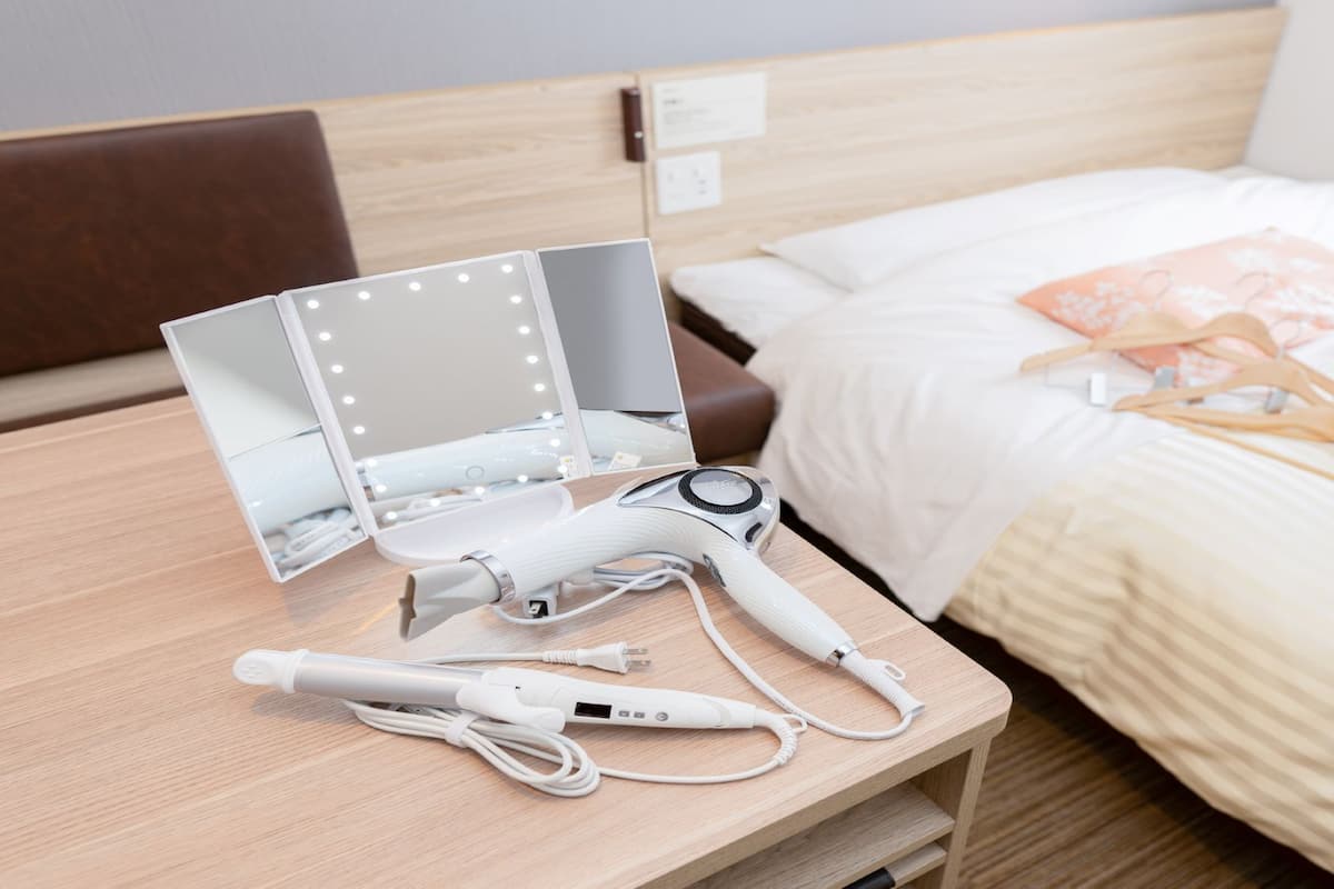 Bureau, Wi-Fi gratuit, draps fournis