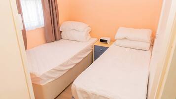 Chalet, Multiple Beds | 2 bedrooms, iron/ironing board