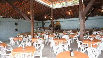 Área para churrasco/piquenique