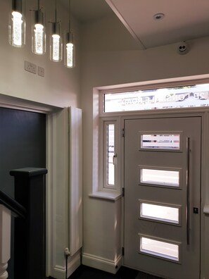 Interior entrance - Wanstead Hotel (London)