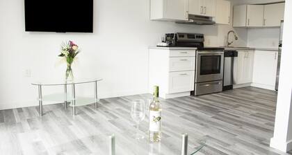 Bowmanville Marina Inn & Suites