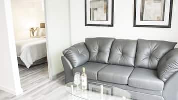 Luxury Suite, 1 Queen Bed with Sofa bed, Non Smoking, Lake View | Living area | Smart TV