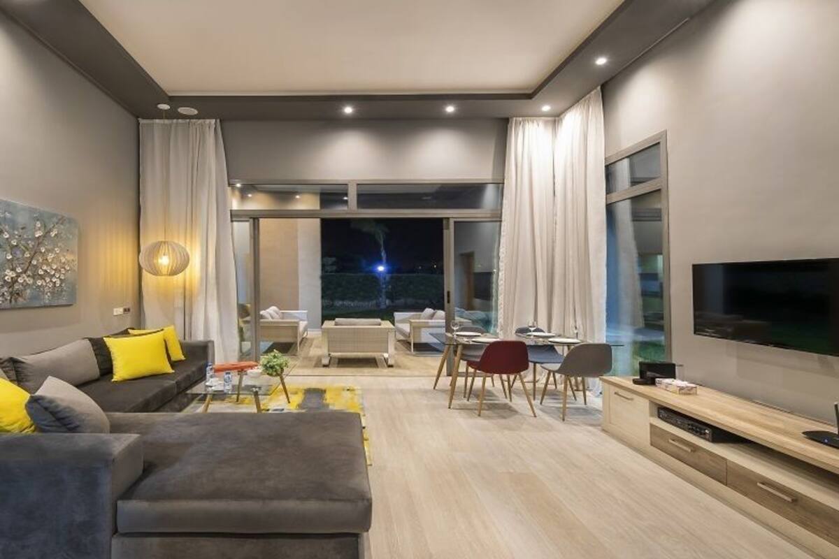 Deluxe Villa, 2 Bedrooms, Private Pool, Pool View | Living area