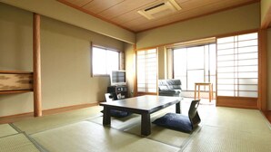 Room - Harazuru Onsen Ryokan Toyotomi (Asakura)
