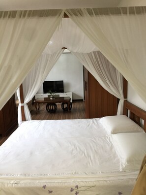 1 soverom, safe på rommet, strykejern/-brett og sengetøy