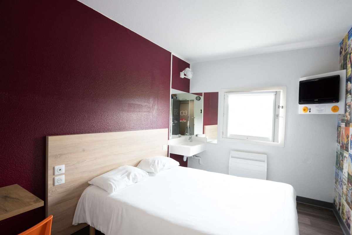 客房, 2 张单人床 (Tandem Room) | 办公桌、遮光窗帘、隔音、免费 WiFi