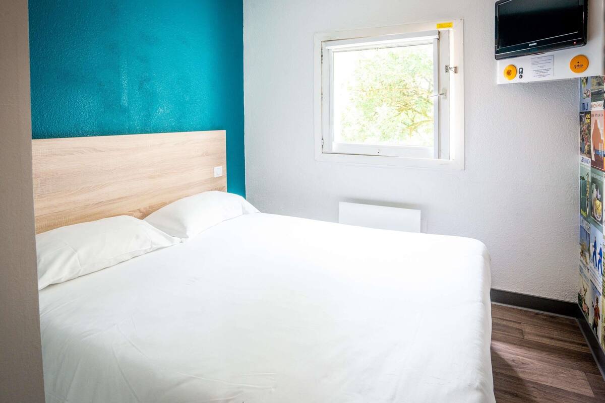 客房, 1 张双人床, 私人浴室 (Cabrio Room) | 办公桌、遮光窗帘、隔音、免费 WiFi