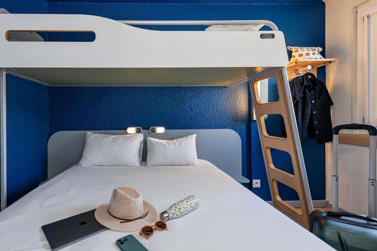 desk, blackout curtains, soundproofing, iron/ironing board