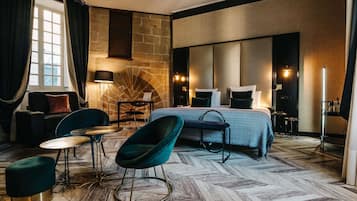 Privilege, Room, 1 Double Bed | Premium bedding, pillow-top beds, minibar, in-room safe
