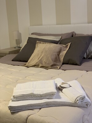 1 camera, Wi-Fi gratuito, lenzuola