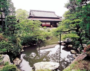 Property grounds - Kuwana Park Hotel (Kuwana)