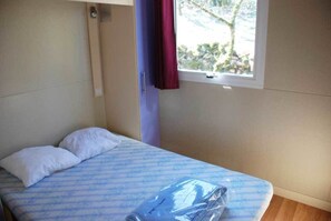 2 多间卧室、免费婴儿床