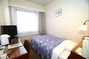Desk, iron/ironing board - Tahara City Hotel (Tahara)