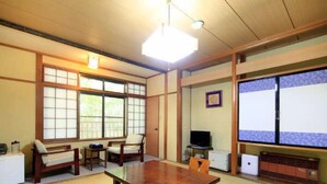 Room - Nushiyu Ryokan (Kusatsu)