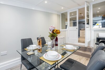 HiikotsHomes - Dartford