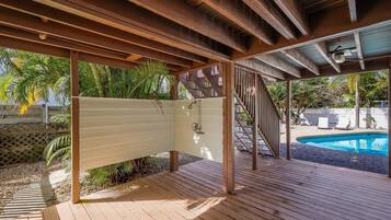 House, 3 Bedrooms | Terrace/patio