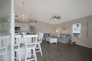 獨棟房屋, 3 間臥室 | 用餐區