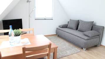 Apartment (Wendlingen) | Wohnbereich | Flachbildfernseher, Netflix, Streaming-Dienste