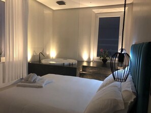 2 bedrooms, desk, soundproofing, iron/ironing board - LuMa Suite Via Veneto Roma 29 (Roma)