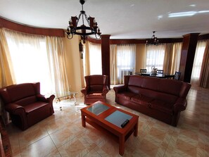 Fernseher, Kamin, Netflix, Streaming-Dienste