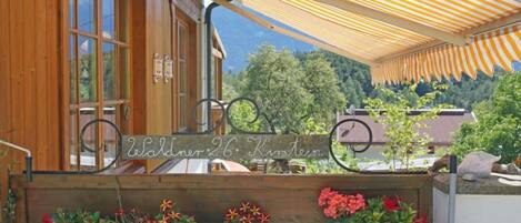 DĂ©tail de lâextĂ©rieur