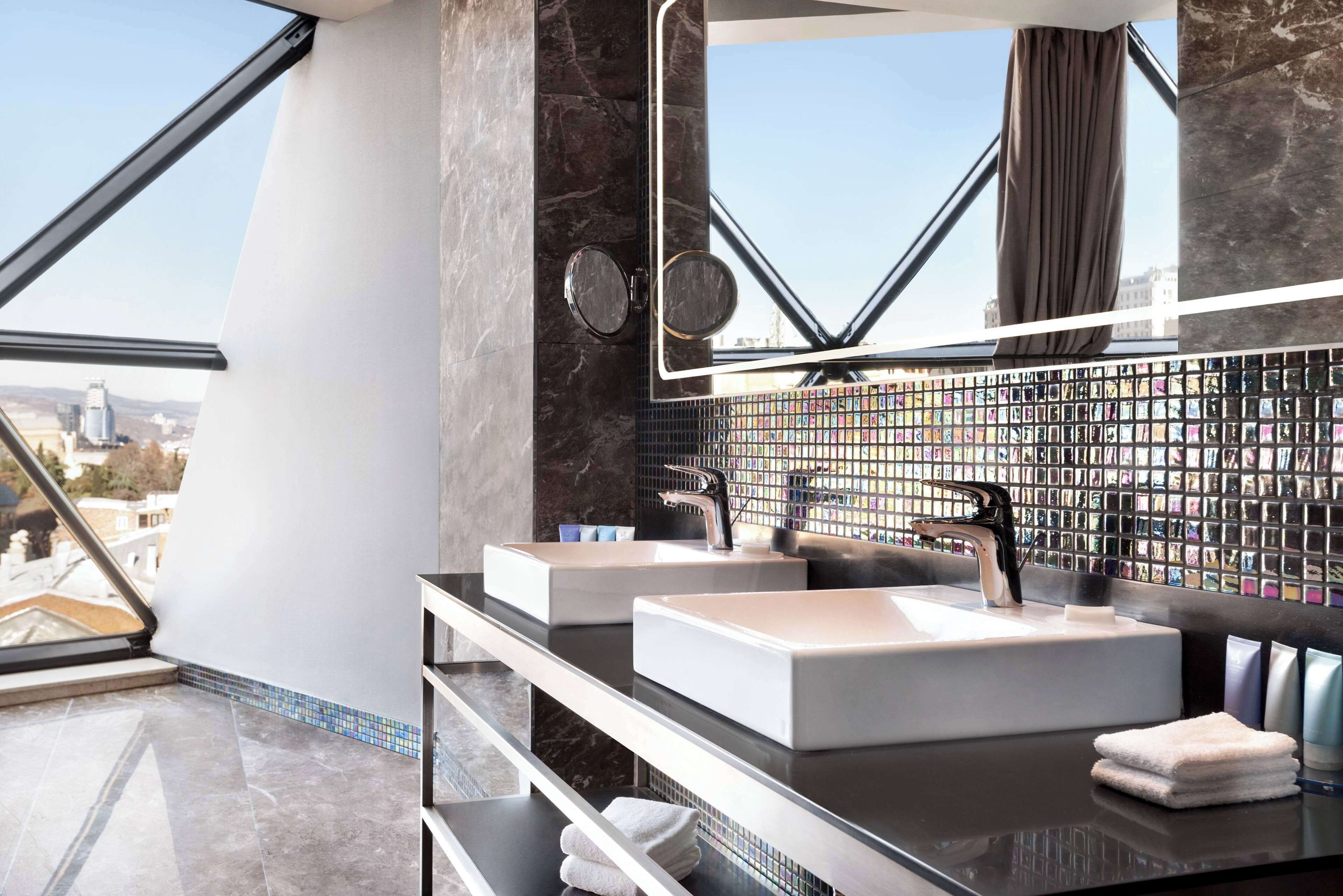 Photo - Wyndham Grand Tbilisi