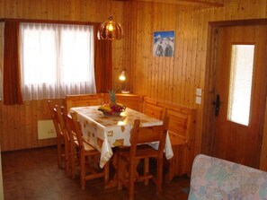 Dining - Chaletpark Residenz Edelweiss by Interhome (Saas-Balen)