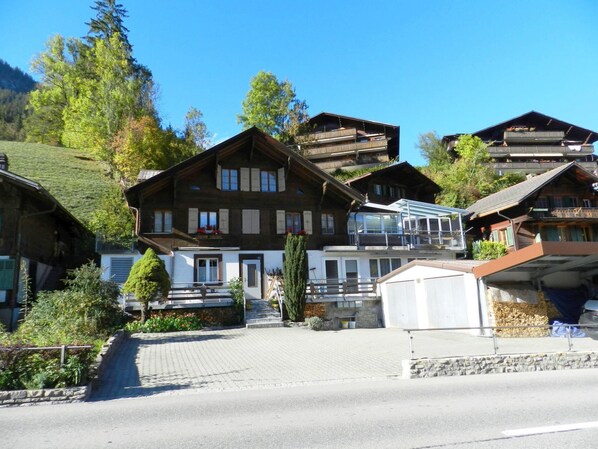Esterni