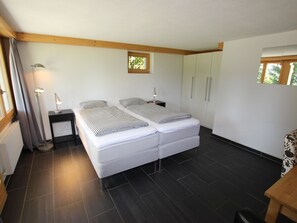 4 bedrooms, Internet