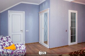 Deluxe Room, 1 Double Bed, Garden View | Living area | LCD TV - Gachresh Forest Resort (Quba)