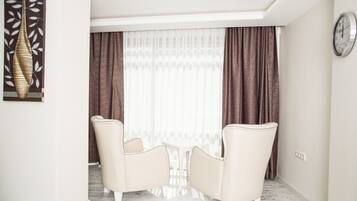 Luxury Apartment, Kitchen | Living area