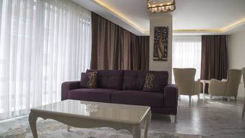 Luxury Apartment, Kitchen | Living area