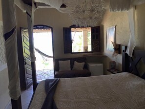 Chalet, Mehrere Betten | 1 Schlafzimmer, Minibar, kostenloses WLAN, Bettwäsche