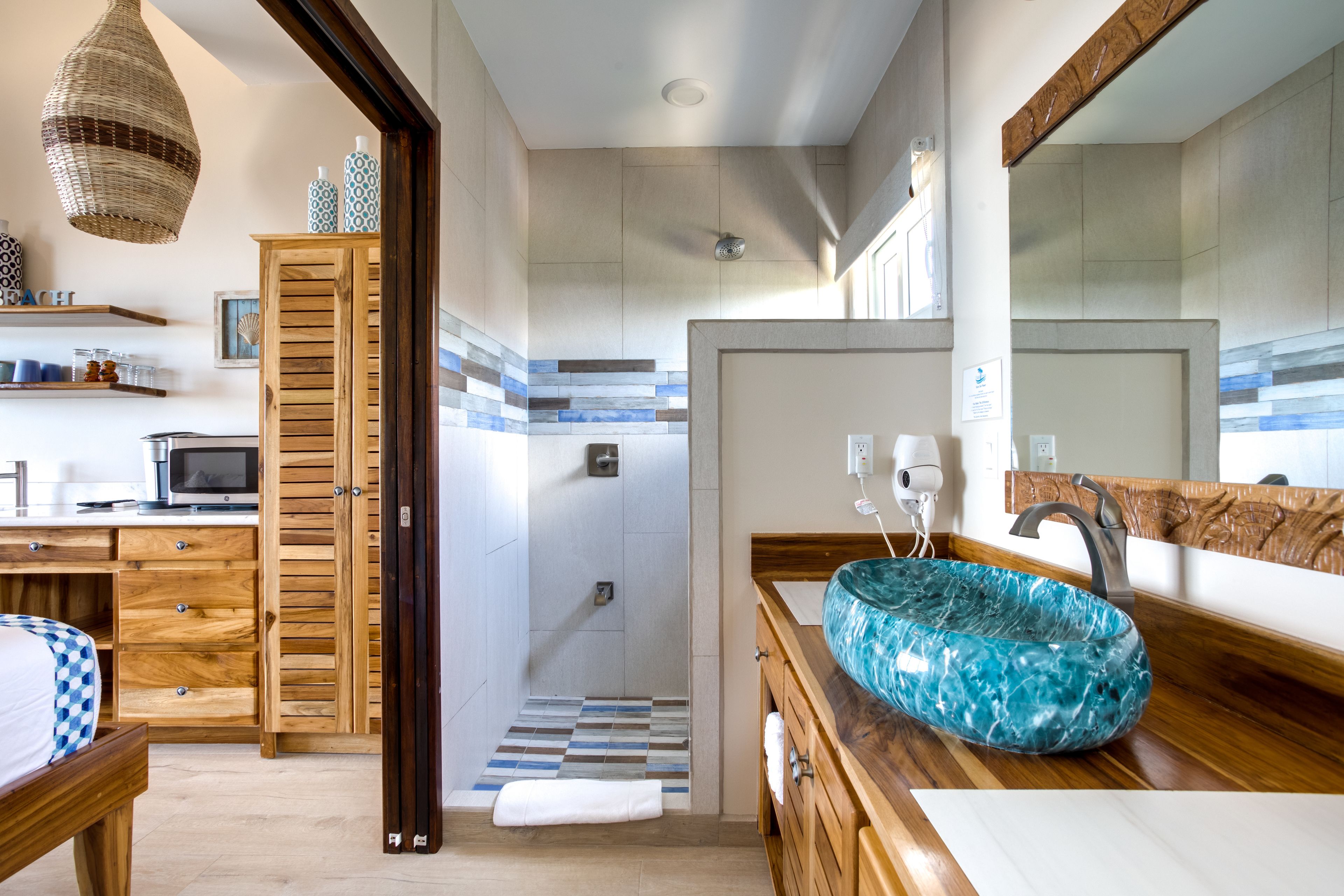 deluxe studio, 1 queen bed with sofa bed, beach view | 1 bedroom, egyptian cotton sheets, premium bedding, pillow-top beds