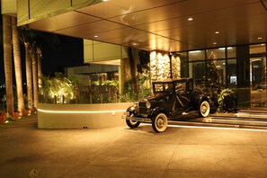 Front of property - evening/night